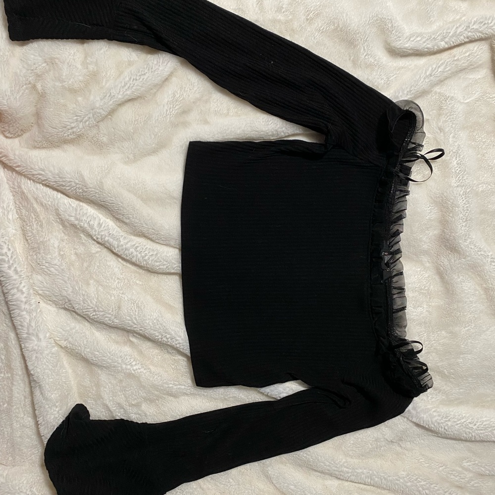 Forever21 Bell Sleeve Off the Shoulder Crop Top